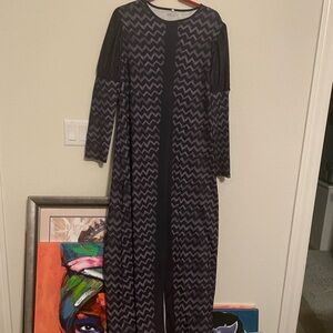 Top poly blend with puff sleeves